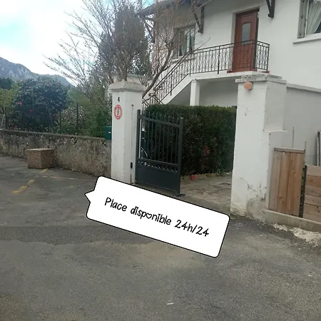 Calme Centre-ville D'argeles-gazost Apartment *